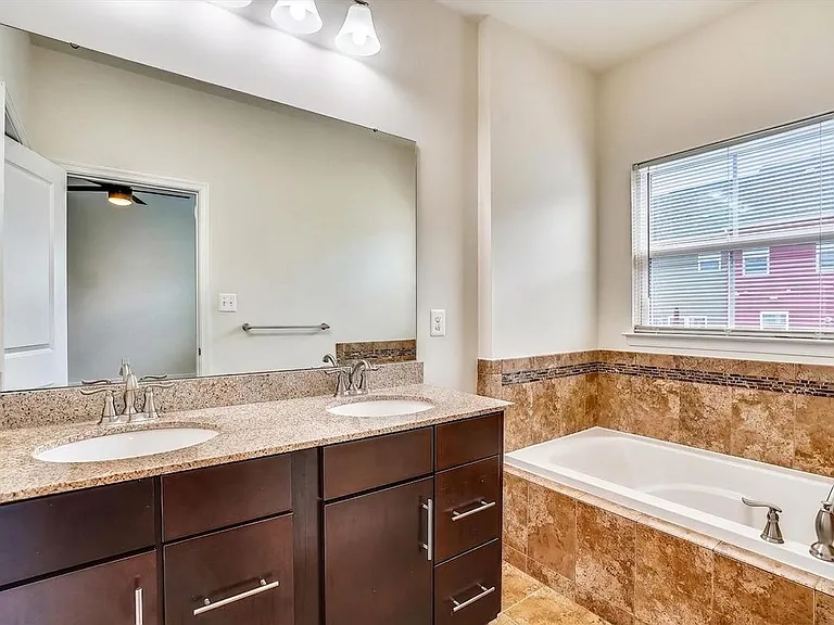 725 Apple Orchard Dr — Photo 15