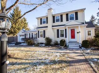 4 Brookdale Ave, Wellesley, MA 02482