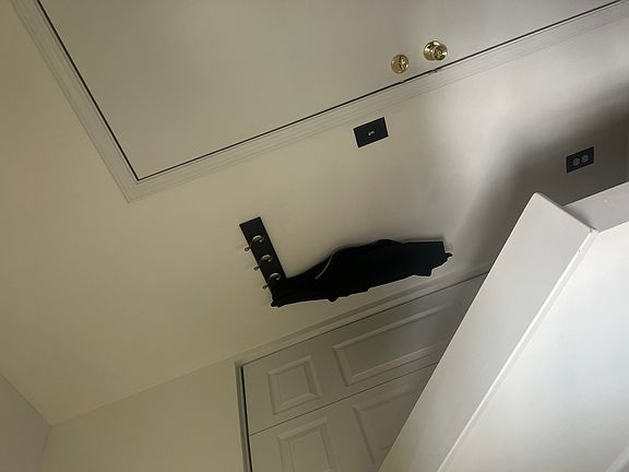 4th image of 6249 Commonwealth Dr #6249