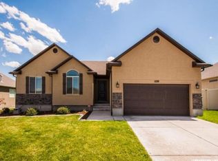 6319 W Hawks Bluff Rd, Herriman, UT 84096