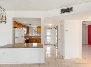 8081 N Sunrise Lakes Dr #203, Fort Lauderdale, FL 33322