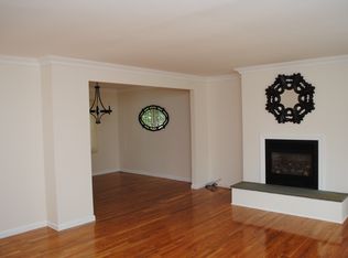 6 Summit Pl, Nanuet, NY 10954