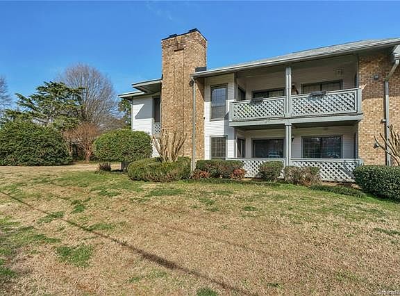 4th image of 5804 Harris Grove Ln
