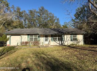 24 Azalea Ave, Middleburg, FL 32068