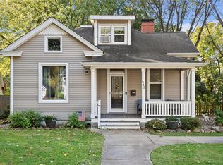 612 Dewey Ave, Edwardsville, IL 62025