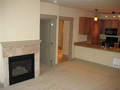 4th image of 1880 25th Ave NE #N306