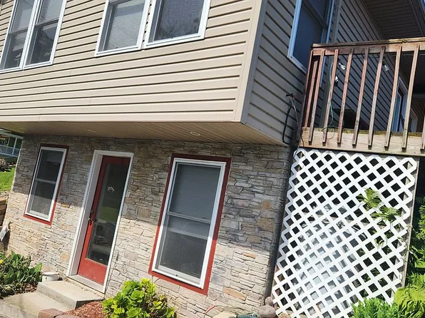 21408 Rose Ln, Senecaville, OH 43780