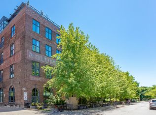 369 Sorauren Ave #402, Toronto, ON M6R3C2