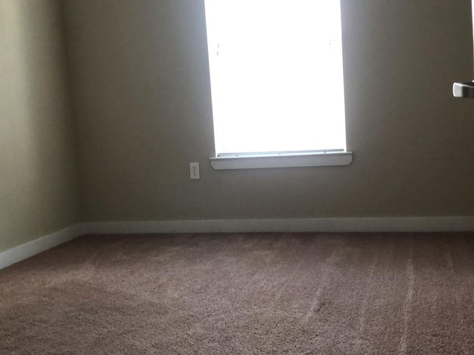 1st image of 2790 Lavender St