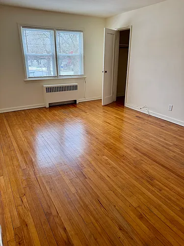 4 Springwood Cir #4I Photo 1