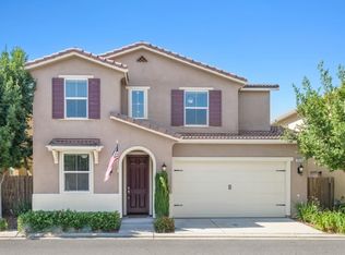 3514 Luminary Way, Clovis, CA 93619