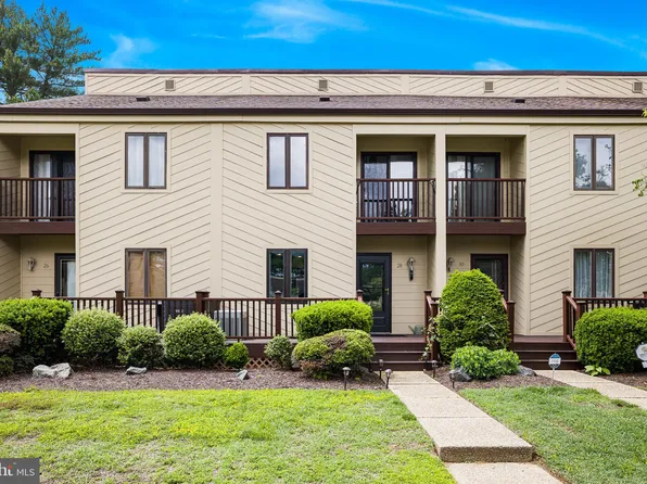 28 Chatham Ct, Dover, DE 19901