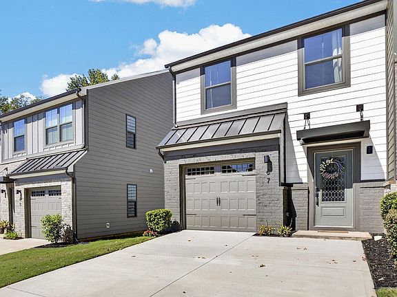 4th image of 67 Connaught Ct