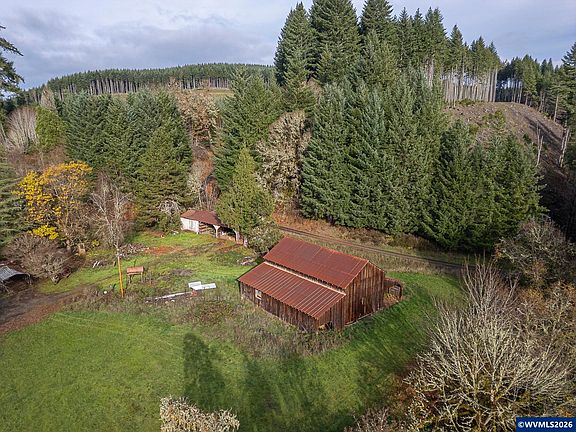 3rd image of 24141 Magee Rd