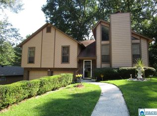 1153 Eastview Cir, Birmingham, AL 35214