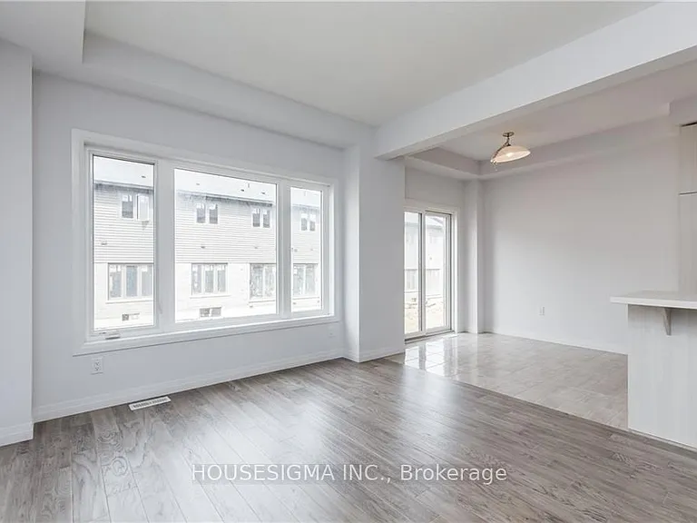 59 Greenwich Ave — Photo 4