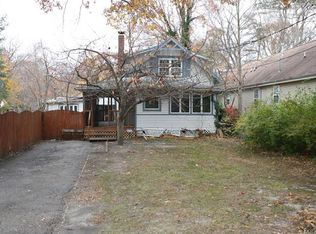723 Parkside Ave, Toms River, NJ