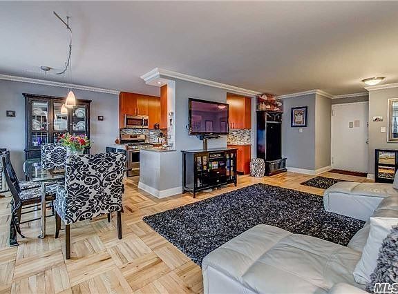 3rd image of 18-05 215th St APT 11D