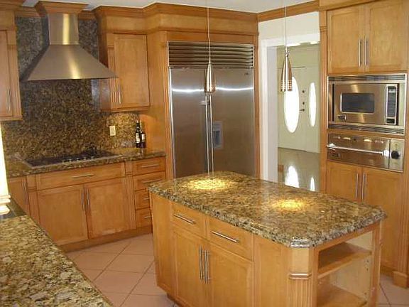 4th image of 16101 E Troon Cir