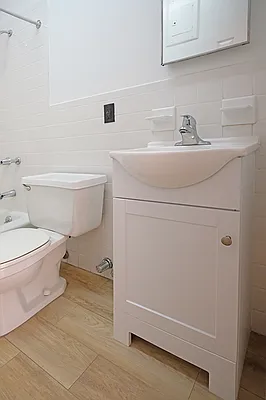 Rented by CG Realty | media 9