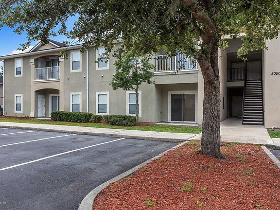 2nd image of 5050 Playpen Dr #4-2