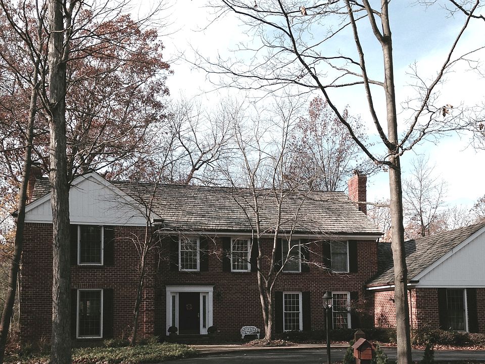 150 Inverness Street View