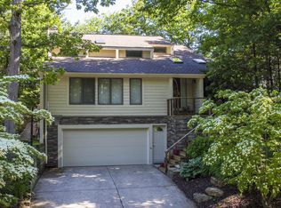 17189 Lake Ave, West Olive, MI 49460