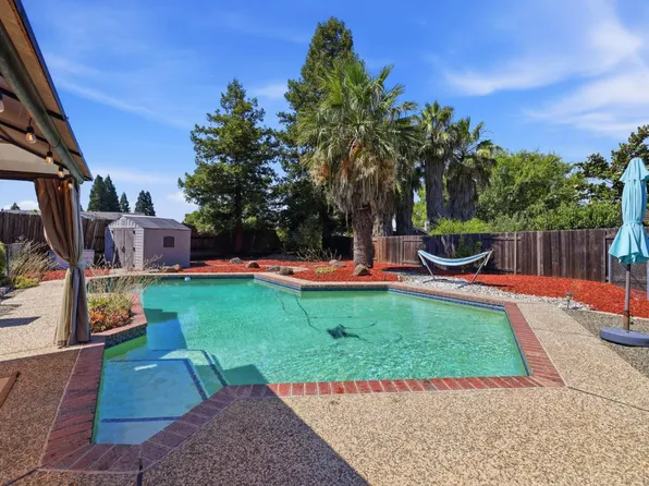 1314 Carnation Ct, Roseville, CA 95661