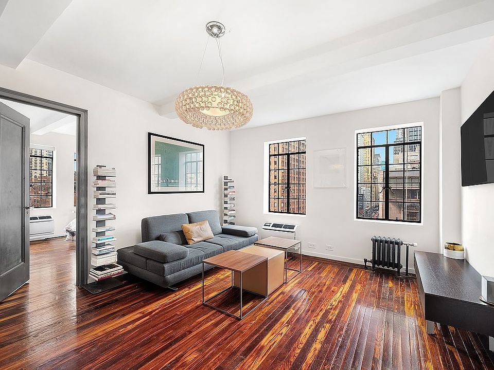 1st image of 45 Tudor City Pl APT 1318