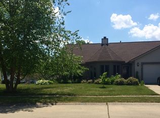 825 Dover Ln, Lafayette, IN 47909