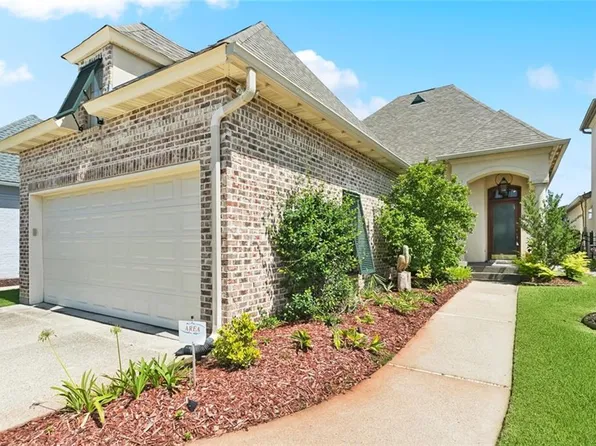 1410 Royal Palm Dr, Slidell, LA 70458