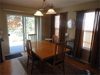 4th image of 9514 2nd St SE