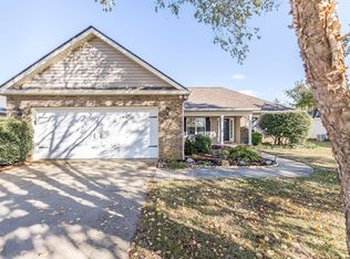 84 Falkirk Dr, Warner Robins, GA 31088