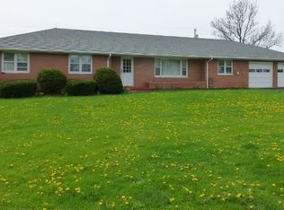 108 E South St, Boswell, IN 47921