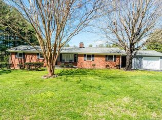 23 Mountain View Dr, Arden, NC 28704