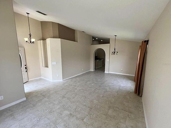 4th image of 3028 Crystal Creek Blvd