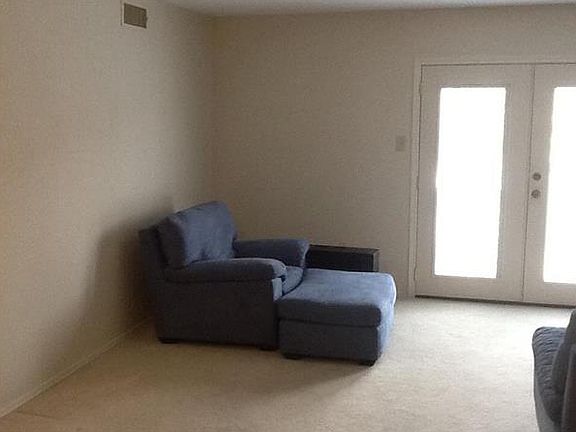 5th image of 4018 Ridglea Country Club Dr APT 507