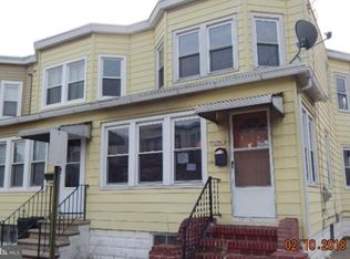 320 9th St, Gloucester City, NJ 08030