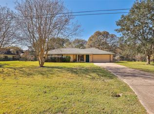 31707 Oak Xing, Magnolia, TX 77355