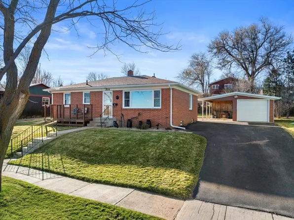 1818 13th Ave, Belle Fourche, SD 57717
