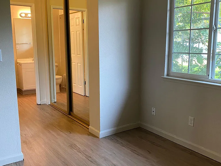 6834 Trovita Way — Photo 13