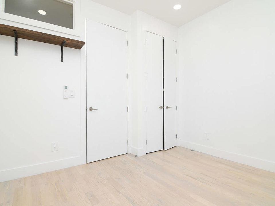 2nd image of 299 Wyckoff Ave #2LS