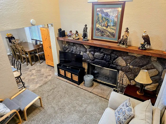 2 bed, 2.0 bath, 1144 sqft, $1,795 — Photo 4