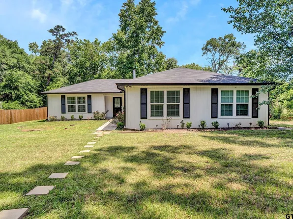 1562 County Road 4912, Troup, TX 75789