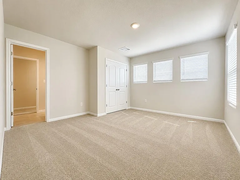 108 Coleto Trl — Photo 13
