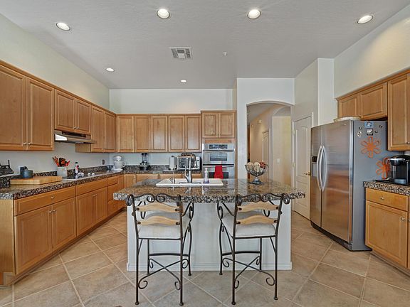 3rd image of 13541 N Manzanita Ln