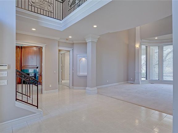 3rd image of 18701 Woody Creek Dr
