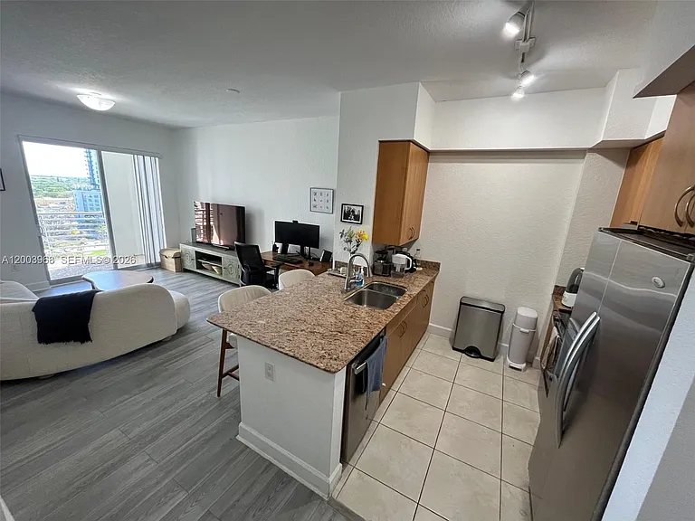 1830 Radius Dr #1218 — Photo 3