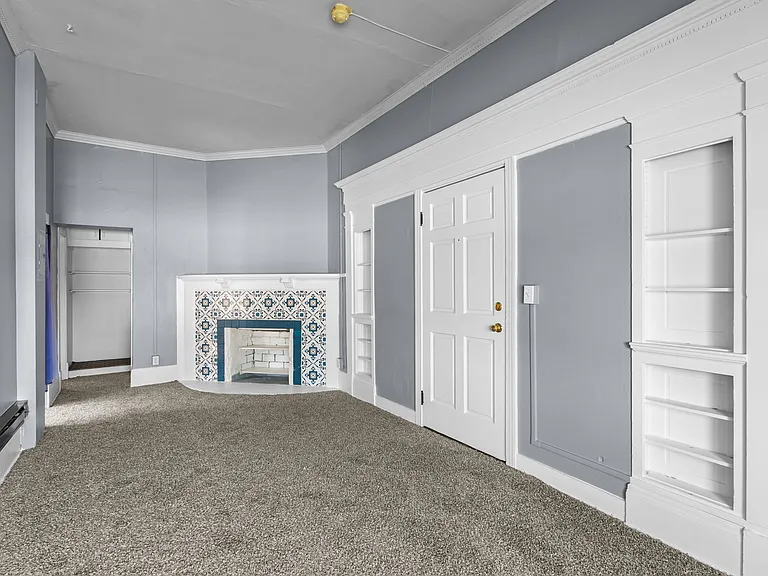 2623 W Maxwell Ave #1 — Photo 4