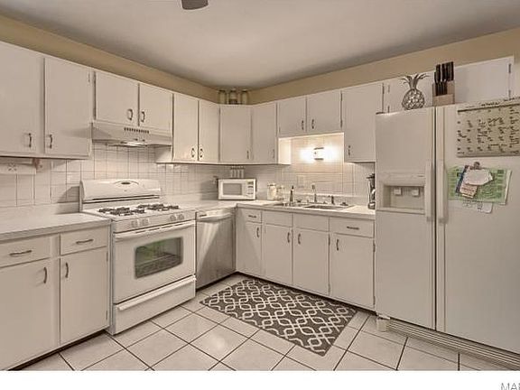 4th image of 2927 Shores Dr